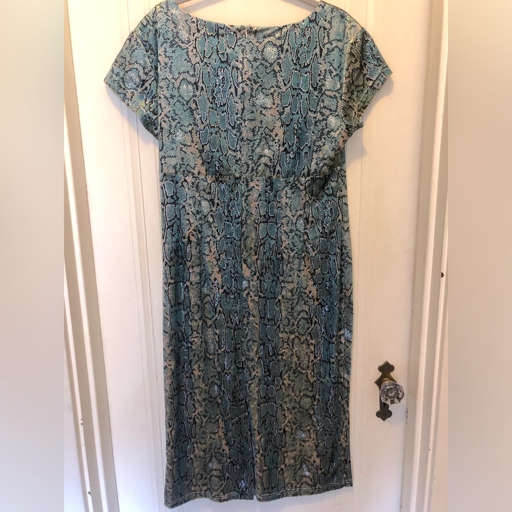NWT 2X 2XL Tatyana Clothing Velvet Snake Surplice Pinup Mi… - Picture 4 of 4